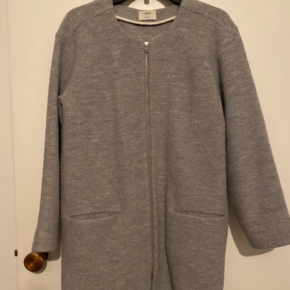 Aritzia coat - Picture 2 of 2